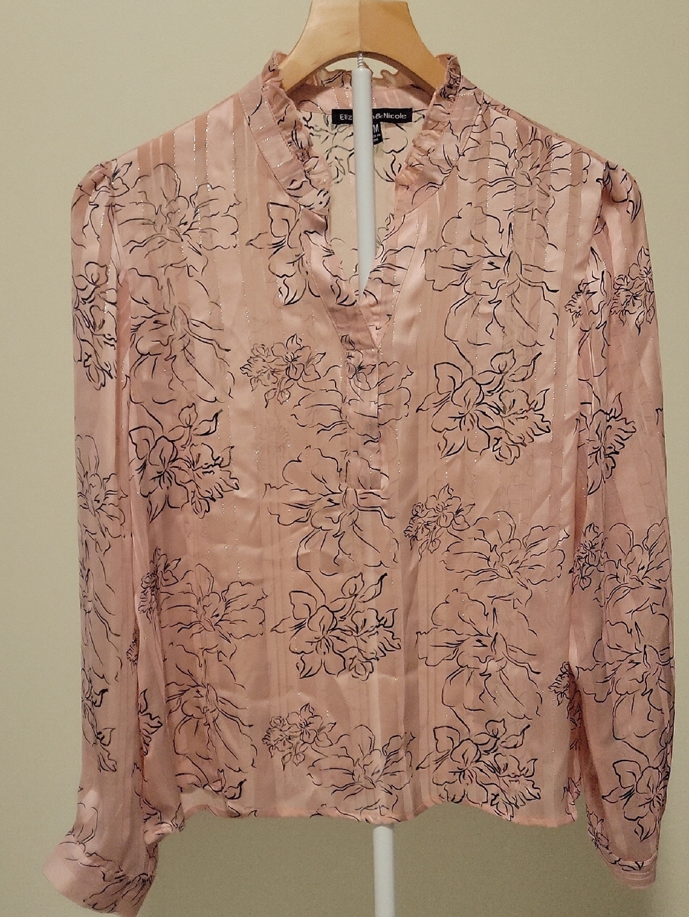 Elizabeth & Nicole Pink Floral V-Neck Long Sleeve Blouse